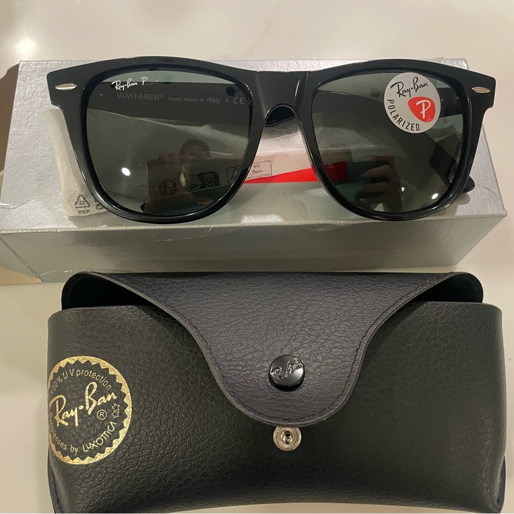 Ray-Ban Silver Sunglasses Box